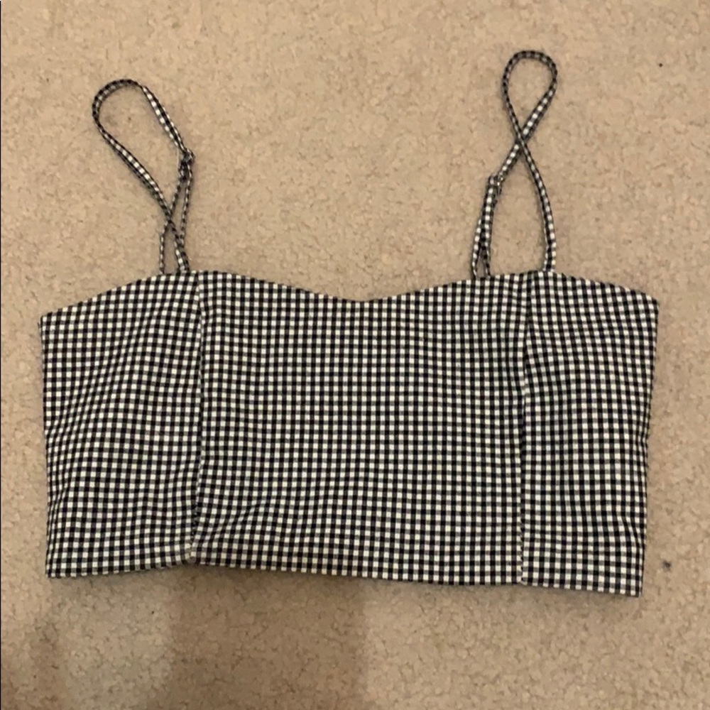 Brandy Melville black and white crop top